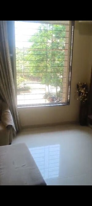 Room in 1 BHK Apartment at Bhoomi Acres, Thane West – for Rent
