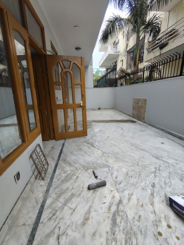 Balcony, sector 23a 3 Bedroom 2400 Sq.Ft. Builder Floor In Sector 23a Gurgaon 10150431