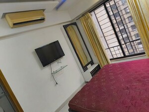 Furnished Amenities in 3 BHK Apartment at Riddhi Tower, Malad East – for Rent
