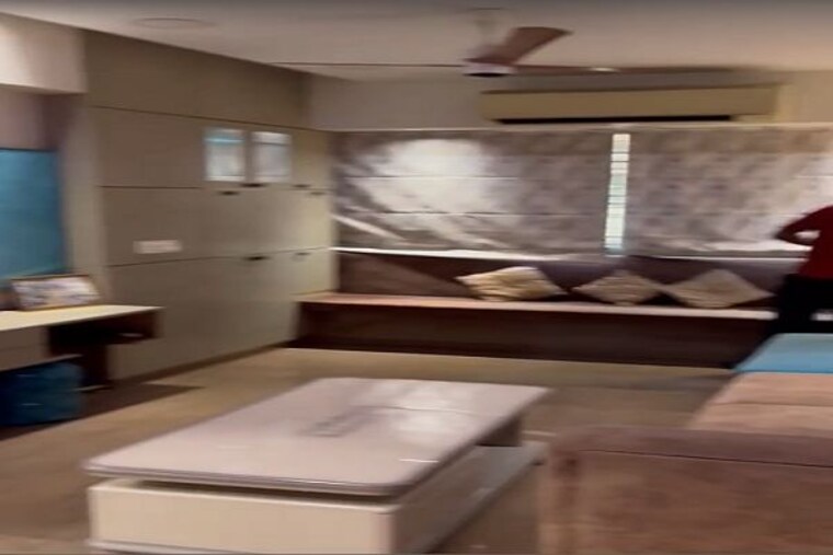 Kitchen, juhu 2 Bedroom 774 Sq.Ft. Builder Floor In Juhu Mumbai 10150493