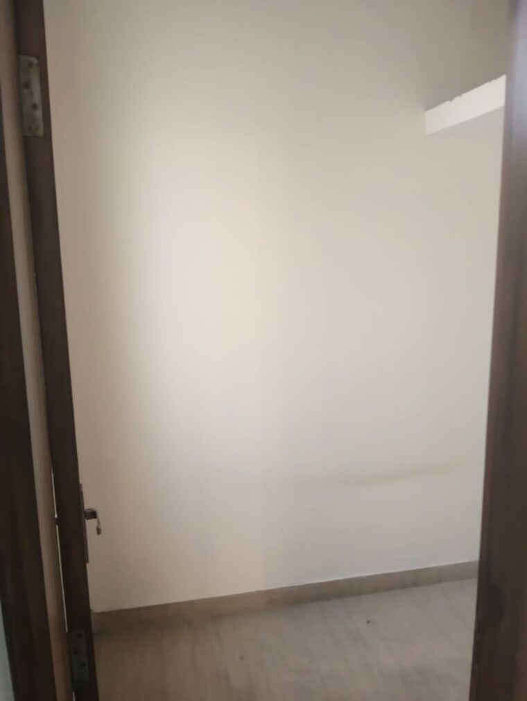 Room, kalkaji 3 Bedroom 1800 Sq.Ft. Builder Floor In Kalkaji Delhi 10150542