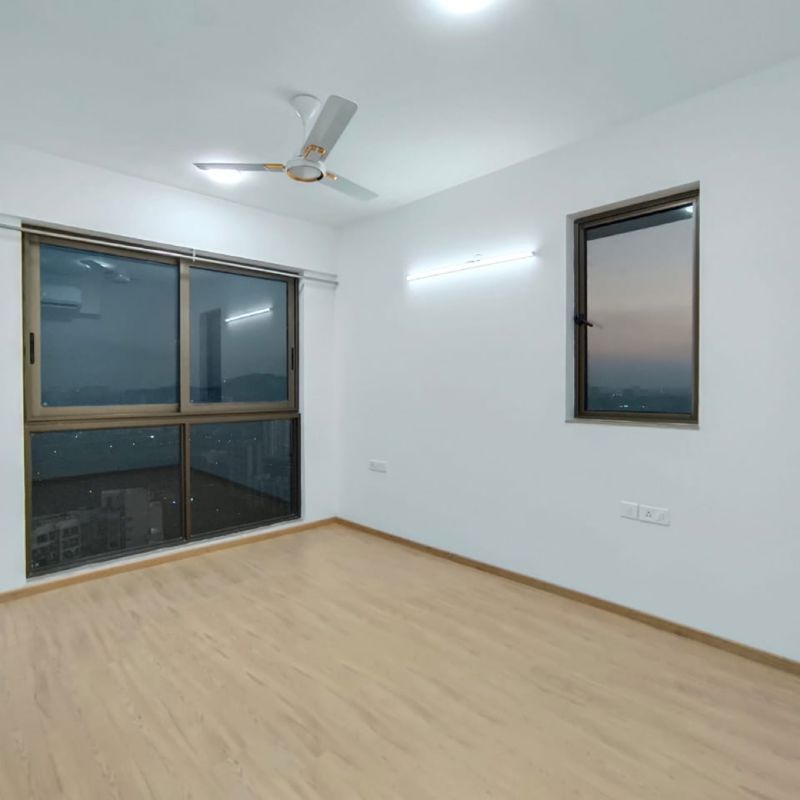 1.5 BHK + Extra Room Apartment For Rent in Runwal Bliss Wing E