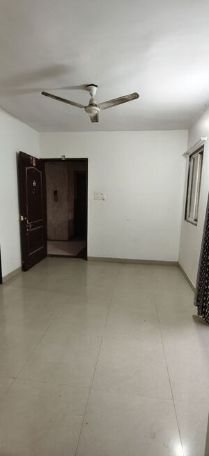 Room in 1 BHK Apartment at Wadgaon Sheri – for Rent
