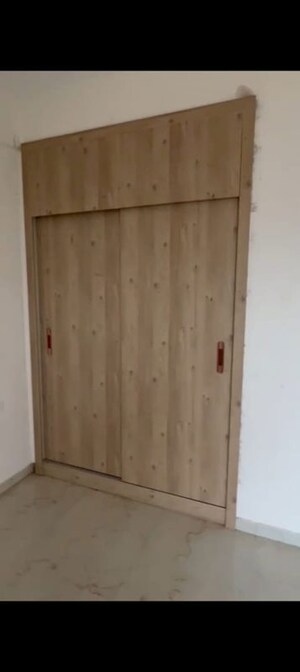 Master Bedroom in 2.5 BHK Builder Floor at City Of Dreams Gurgaon, Sector 89 – for Rent