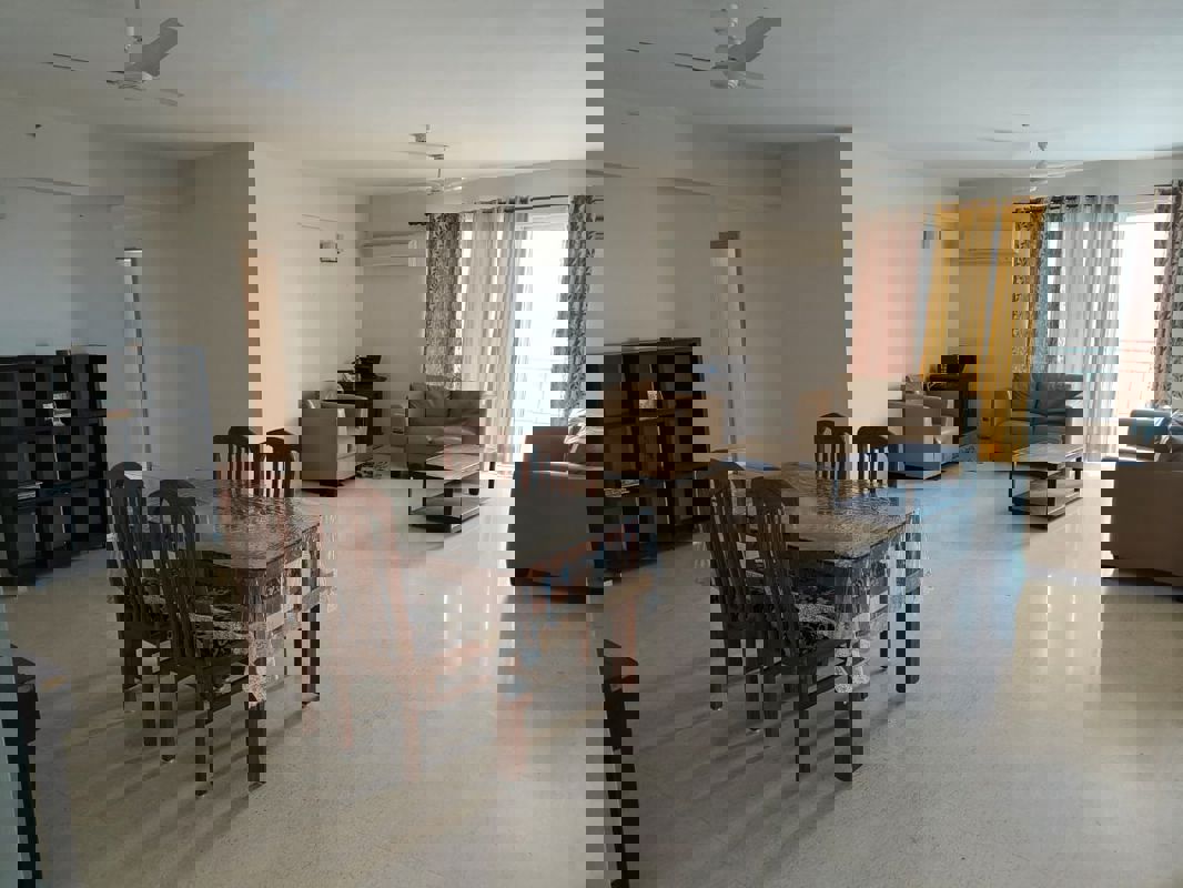 4 BHK + Pooja Room,Servant Room 2727 Sq.Ft. Apartment in DLF New Town Heights I