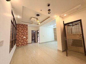 Room in 3 BHK Apartment at SS Mayfield Gardens, Sector 51 – for Rent