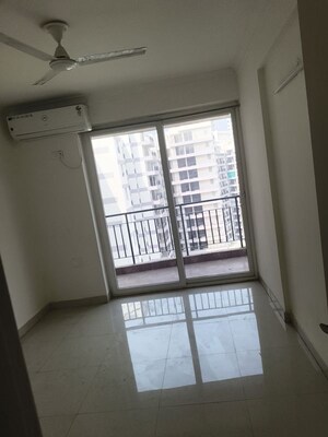 Building Lobby in 3.5 BHK Apartment at Pareena Express Heights, Sector 99 – for Rent