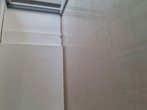 Furnished Amenities in 3 BHK Apartment at Aundh – for Rent