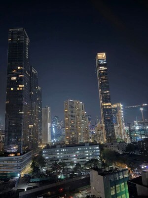  Pg – Exterior View View at Worli Naka - for Rent