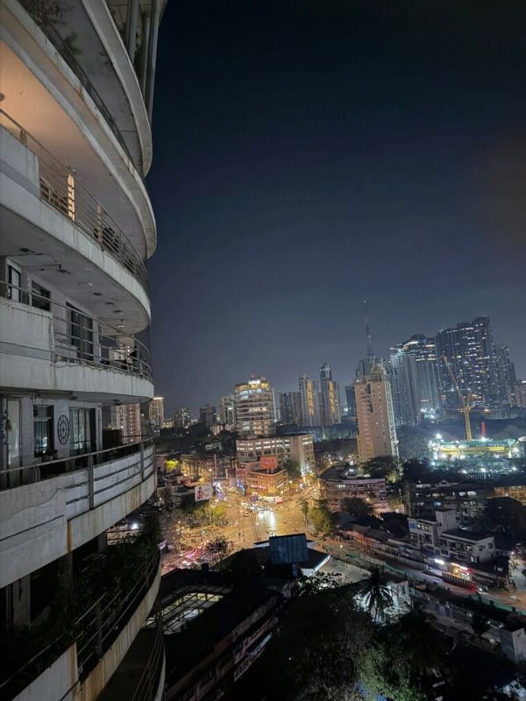 Exterior View, worli naka Pg For Boys & Girls In Worli Naka 10150717