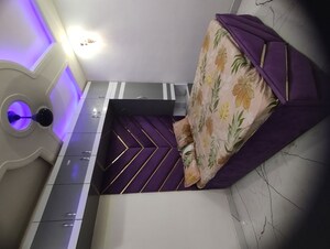 Furnished Amenities in 1 BHK Builder Floor at Uttam Nagar – for Sale