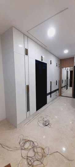 4 BHK + Pooja Room,Servant Room Apartment For Rent in Brigade No 7