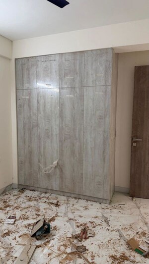 Bathroom in 3 BHK Apartment at M3M Soulitude, Sector 89 – for Rent