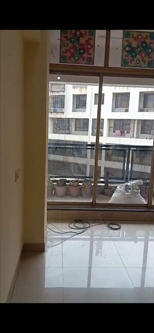 Furnished Amenities in 2 BHK Apartment at Bhoomi Castle, Malad West – for Rent