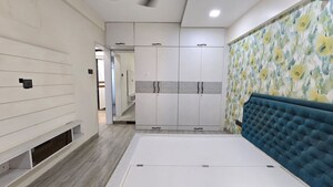 Master Bedroom in 2 BHK Apartment at Atlanta CHS, Malad West – for Rent