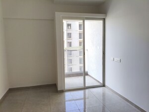Room in 2 BHK Apartment at Vilas Javdekar Yashone Eternitee, Hinjewadi – for Sale