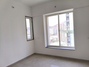 Room in 2 BHK Apartment at Vilas Javdekar Yashone Eternitee, Hinjewadi – for Sale