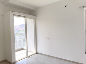 Room in 2.5 BHK Apartment at Vilas Javdekar Yashone Eternitee, Hinjewadi – for Rent