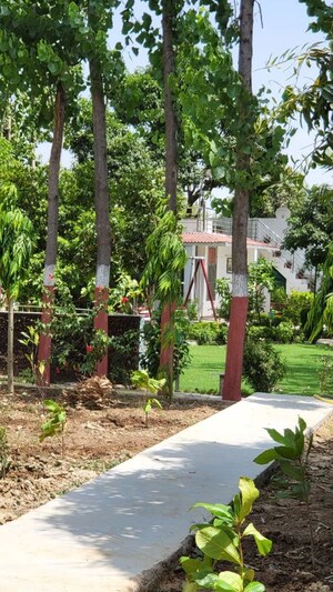  Plot – Garden View at Kashi Green City, Kailashpuri Colony - for Sale