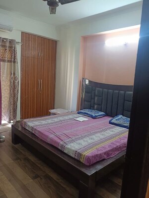 3 BHK Apartment For Rent in Mahagun Mywoods, Sector 16c Greater Noida