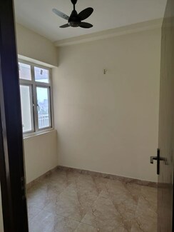3 BHK Apartment For Sale in Wave City