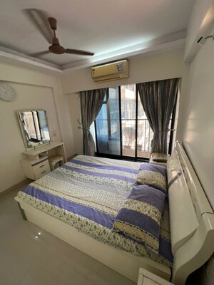 Bedroom in 2 BHK Apartment at Tilak Nagar – for Rent