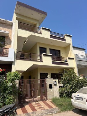 4 BHK Independent House For Sale in Kharar Mohali Road