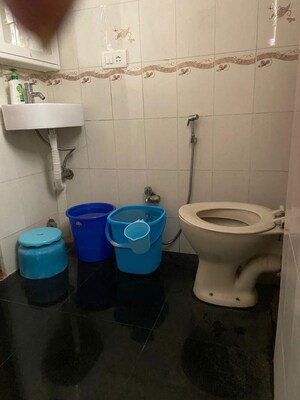 Team Area in 2 BHK Apartment at Khimawat Bhavan CHS, Andheri East – for Rent