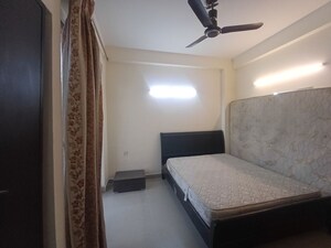 Furnished Amenities in 2 BHK Apartment at BPTP Freedom Park Life, Sector 57 – for Rent