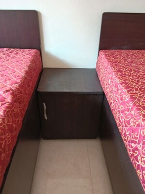 Bedroom in 1.5 BHK Apartment at Uttam CHS Chembur, Chembur – for Rent