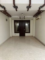 3 BHK + Servant Room 250 Sq.Yd. Builder Floor in Greater Kailash II