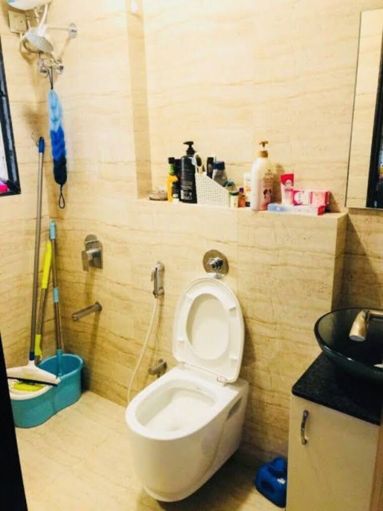 Bathroom, rebello-enclave-midc 1 Bedroom 430 Sq.Ft. Apartment In Andheri East Mumbai 10150882