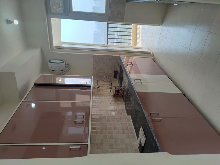 Kitchen, amrapali-heartbeat-city 3 Bedroom 1575 Sq.Ft. Apartment In Sector 107 Noida 10150897