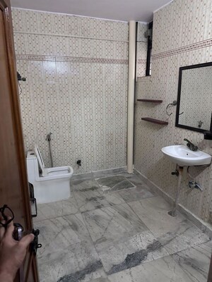 Bathroom in 3 BHK Builder Floor at RWA Apartments Sector 41, Sector 41 – for Rent