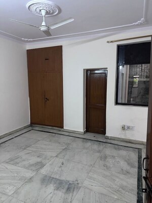 3 BHK Builder Floor For Rent in RWA Apartments Sector 41, Sector 41