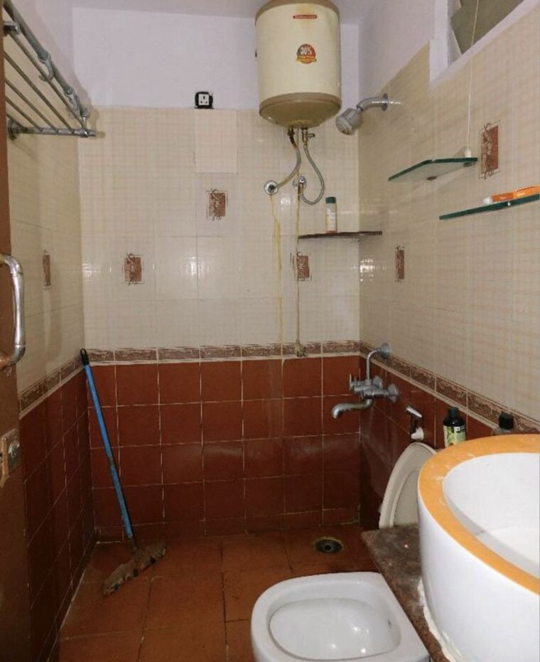 Bathroom, slv-priyanka-paradise 2 Bedroom 1385 Sq.Ft. Apartment In Murugesh Palya Bangalore 10142811