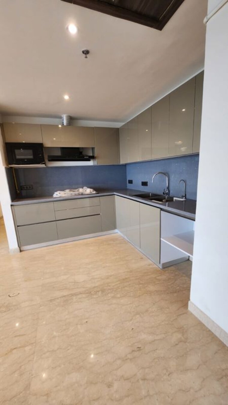 Kitchen, rwa-apartments-sector-41 6+ Bedroom 200 Sq.Mt. Independent House In Sector 41 Noida 10150942