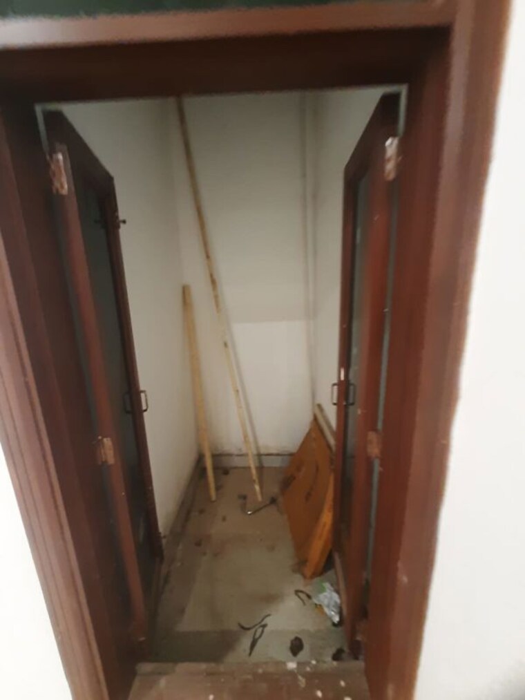 undefined, chattarpur 3 Bedroom 300 Sq.Yd. Builder Floor In Chattarpur Delhi 10150962