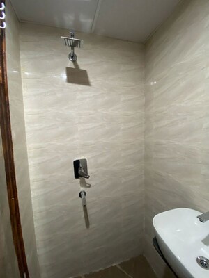 Bathroom in 1 RK Builder Floor at Sector 45 – for Rent