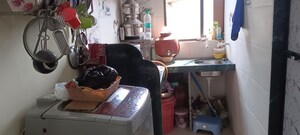 Master Bedroom in 1 BHK Apartment at Kurla West – for Rent