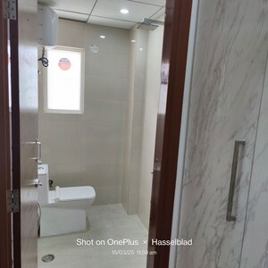 Bathroom in 1 RK Builder Floor at Sector 45 – for Rent