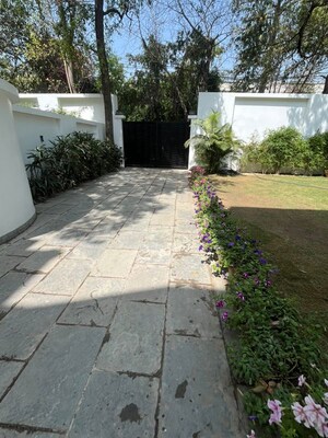 Balcony in 4 BHK Villa at Friends Colony – for Rent