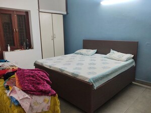 Bedroom in 3 BHK Builder Floor at Panchsheel Enclave – for Rent