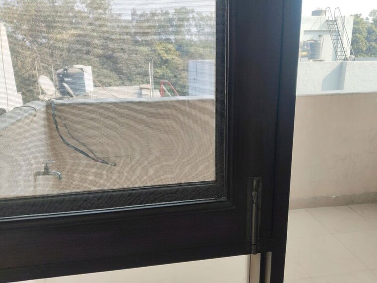 Bathroom, panchsheel enclave 3 Bedroom 2000 Sq.Ft. Builder Floor In Panchsheel Enclave Delhi 10151024
