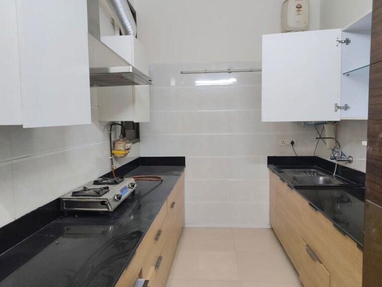 Kitchen, panchsheel enclave 3 Bedroom 2000 Sq.Ft. Builder Floor In Panchsheel Enclave Delhi 10151024