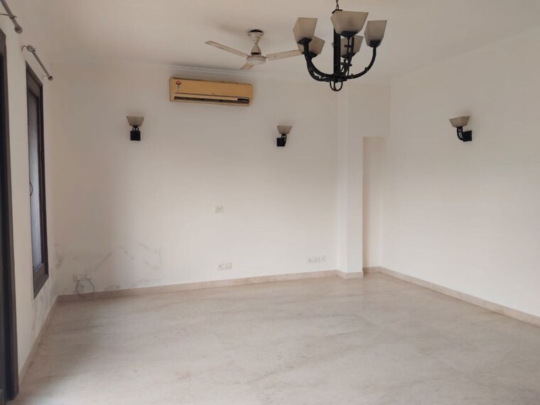 Room, panchsheel enclave 3 Bedroom 2000 Sq.Ft. Builder Floor In Panchsheel Enclave Delhi 10151024