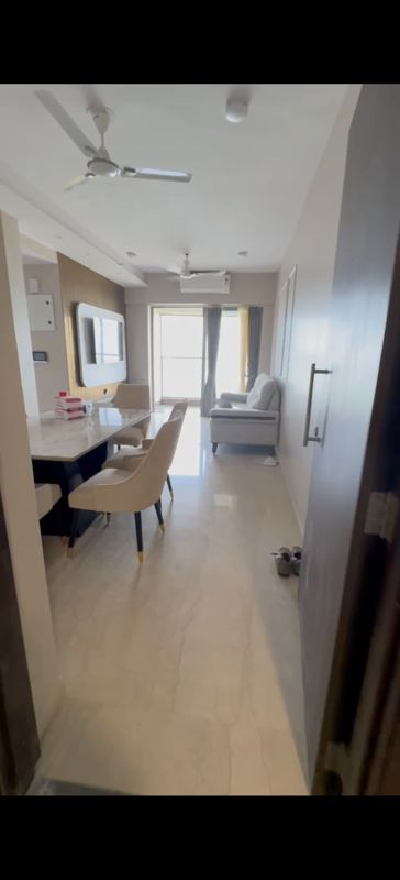 2 BHK Apartment For Rent in Kalpataru Paramount
