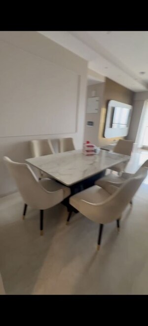 Team Area in 2 BHK Apartment at Kalpataru Paramount, Kapur Bawdi – for Rent