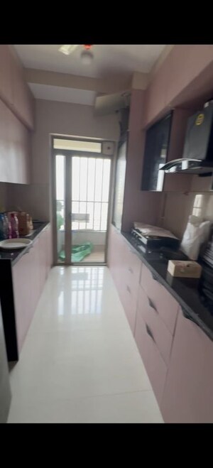 Kitchen in 2 BHK Apartment at Kalpataru Paramount, Kapur Bawdi – for Rent
