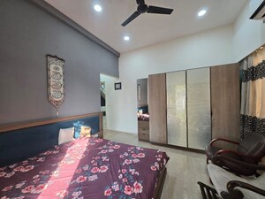 Bedroom in 3 BHK Apartment at Indiabulls Blu, Worli – for Rent